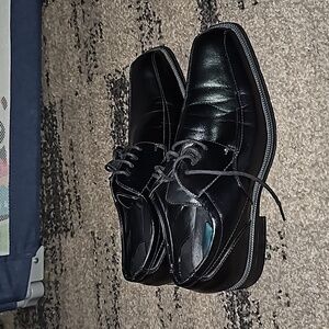 NUNN BUSH DRESS SHOES